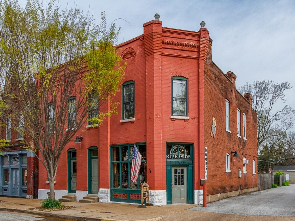 Riverside Antiques Since 1979 Architecturals, Hardware & Oddities