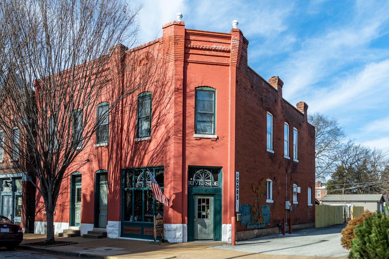 Riverside Antiques Since 1979 Architecturals, Hardware & Oddities